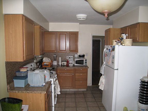 3rd image of 2338 33rd St #3