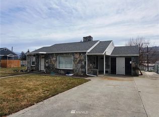 964 4th Ave N, Okanogan, WA 98840