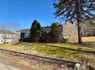 13 Pine St, Bridgewater, NS B4V1X4