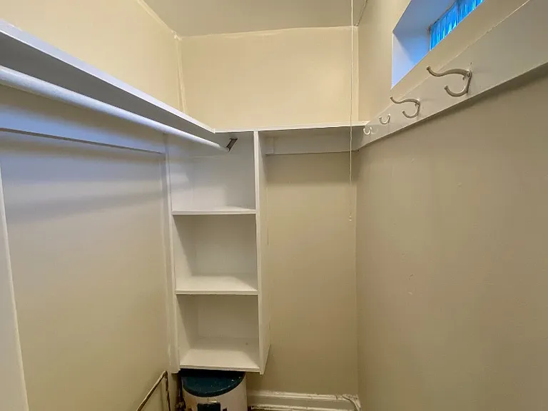1452 N Marion St — Photo 15