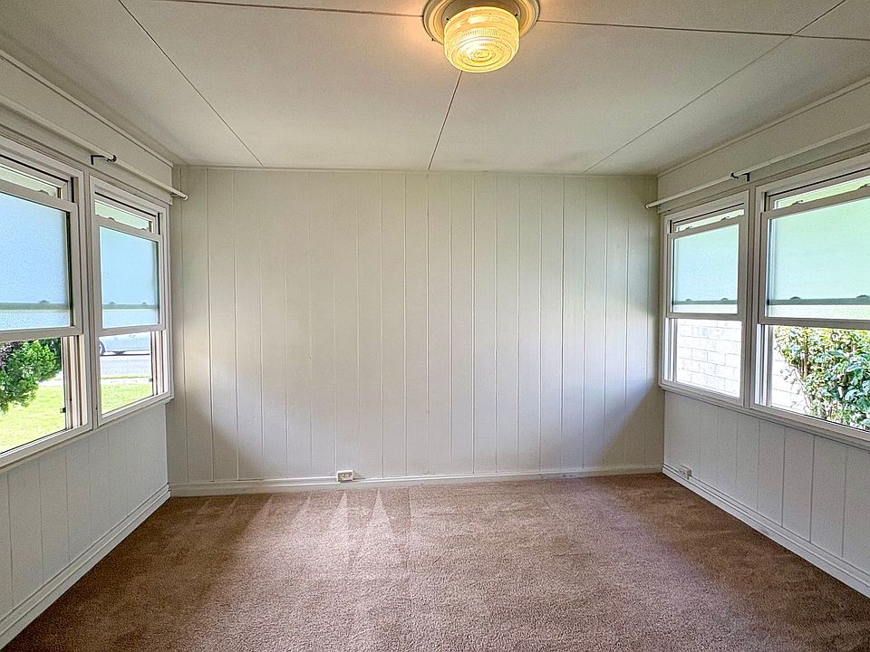 5329 Papai St, Honolulu, HI 96821 | Zillow
