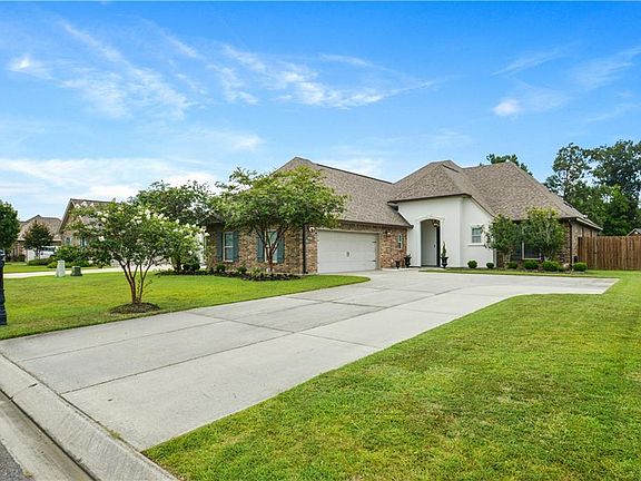 3rd image of 18054 Old Reserve Dr
