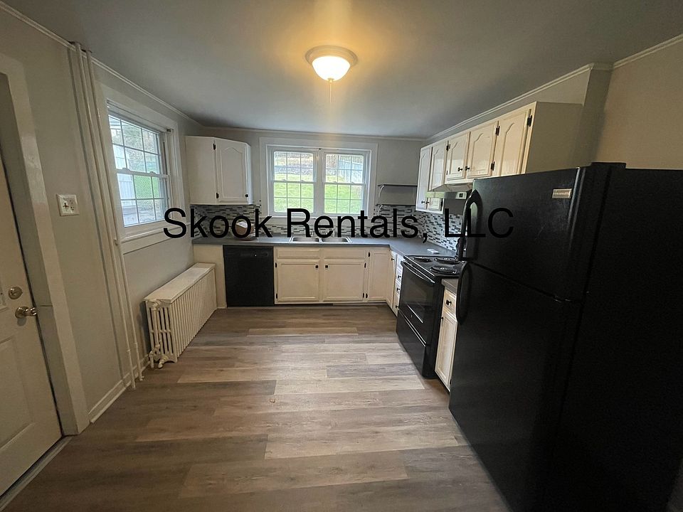1st image of 162 E Savory St