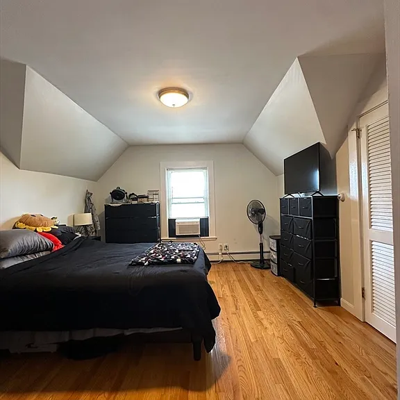34 Penn St — Photo 14