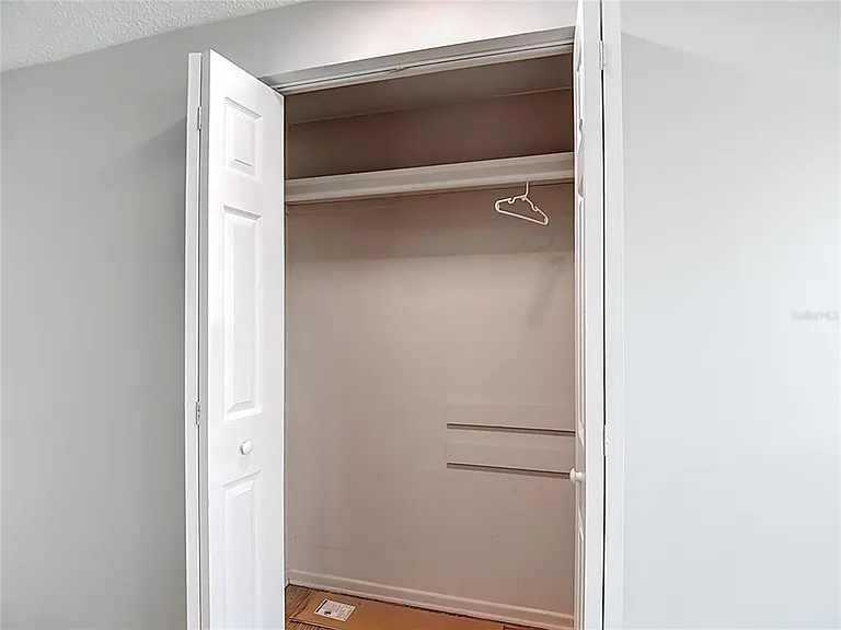 7916 Woodgrove Cir — Photo 19