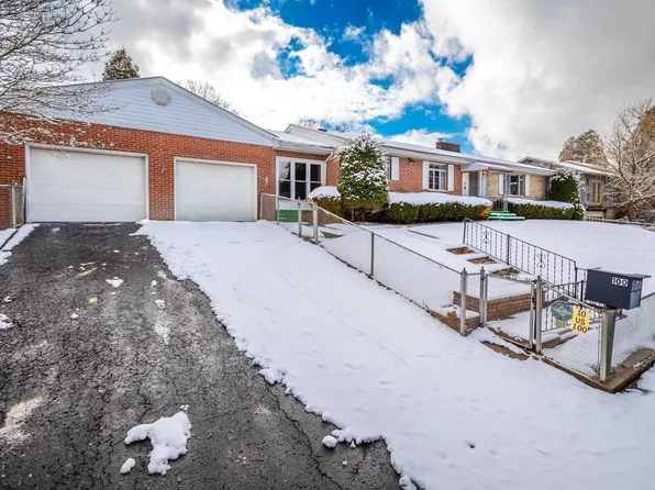 100 Ullom St, Fairmont, WV 26554