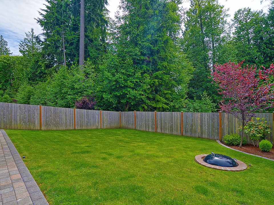1st image of 6500 86th Ave NE