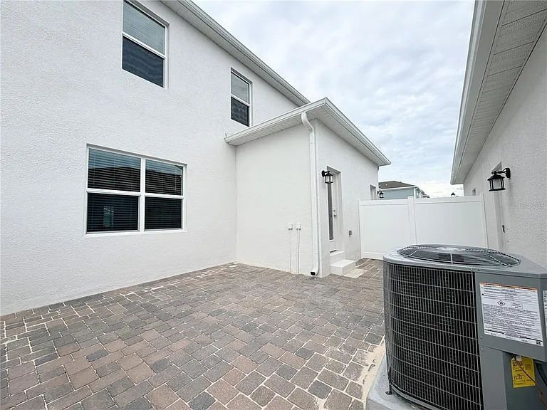 2132 Rider Rain Ln — Photo 18