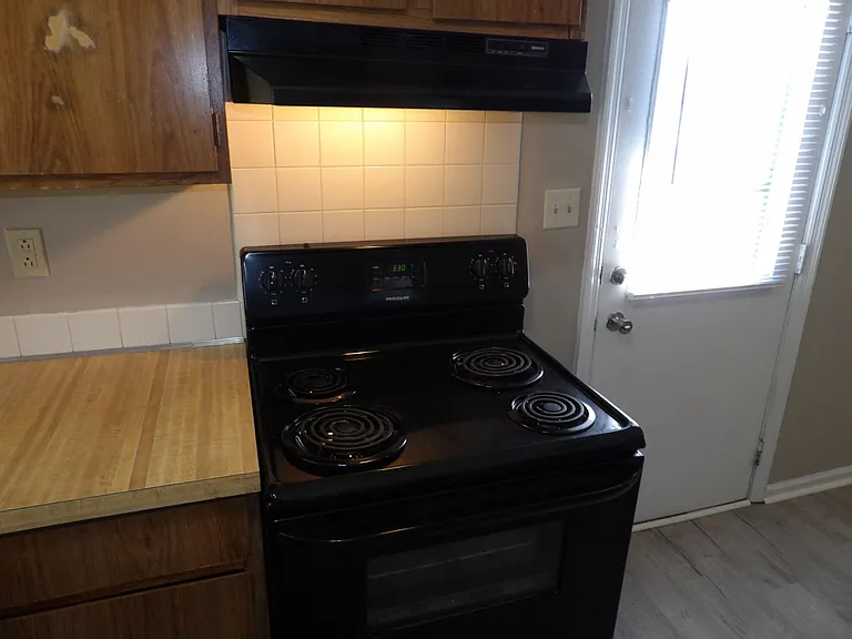 115 Potomac Ct #A — Photo 16