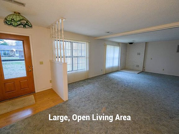 2nd image of 1106 McClure Ln