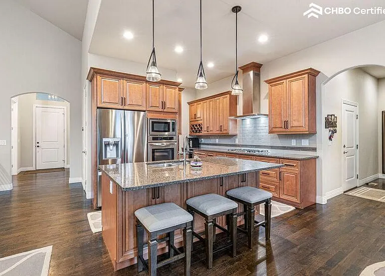 1131 S Balsam Ct — Photo 19
