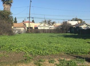 524 W 6th St, Hanford, CA 93230