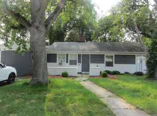 322 Nokomis St, Park Forest, IL