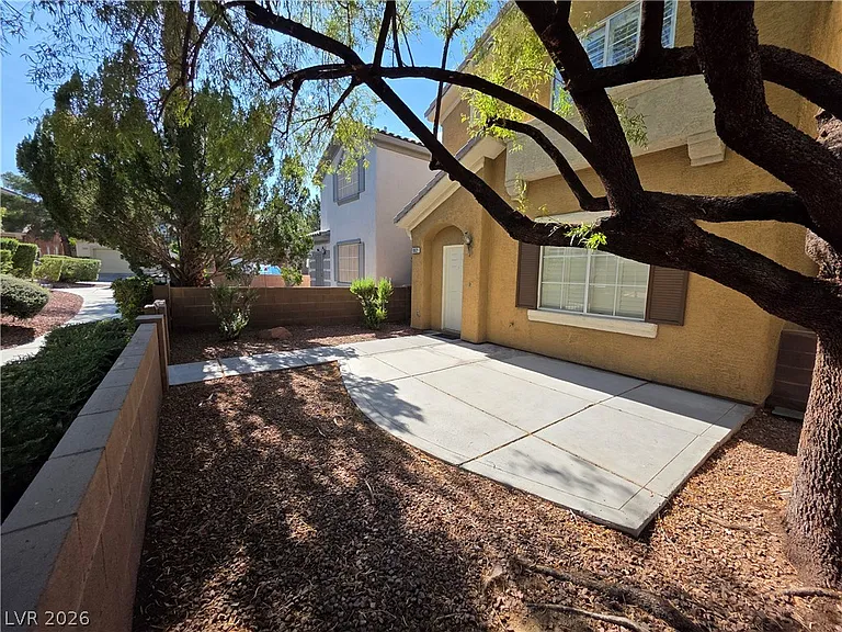10021 Via Toro Ave — Photo 19