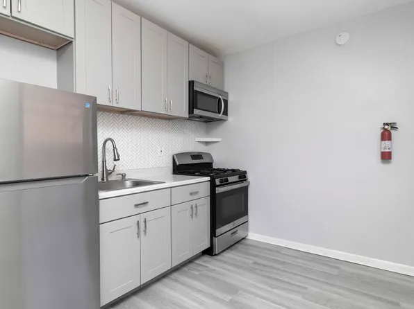 712-718 E Main St #713-1, Maple Shade, NJ 08052