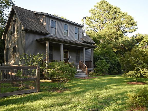 2nd image of 1 Jefferson St