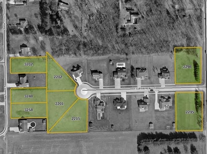 2nd image of 2298 Deer Run Ct