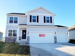 10308 Southerwick Pl, Johnston, IA 50131