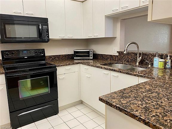 4th image of 109 Tuscana Ct APT 302