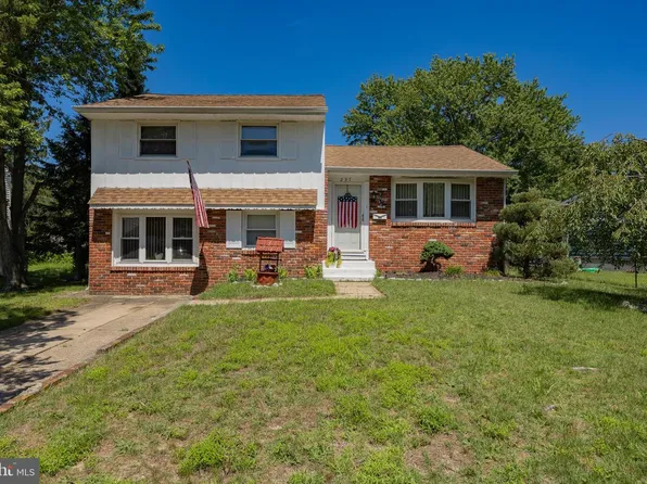 237 Aman Ave, Lindenwold, NJ 08021