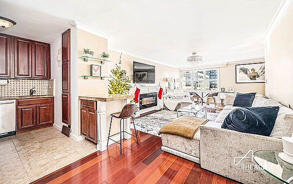 1st image of 205 3rd Ave APT 10-A