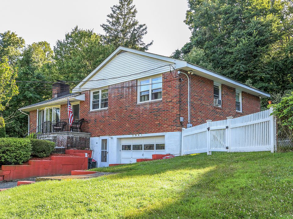 1st image of 2961 Gomer St