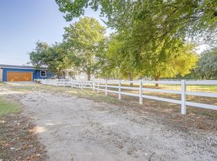 3901 Cross Timber Rd, Burleson, TX 76028