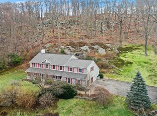 45 Spring Hill Ln, Mount Kisco, NY 10549