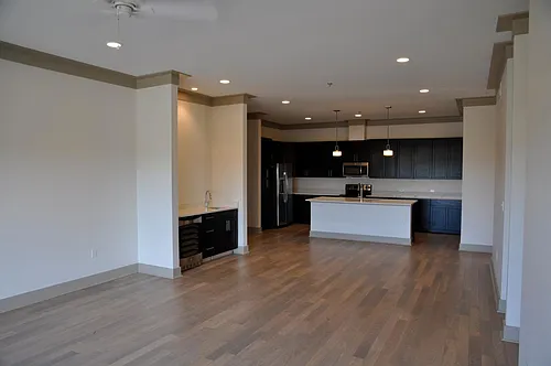 320 N Carrollton Ave #305 Photo 1 320 N Carrollton Ave #305 Photo 1