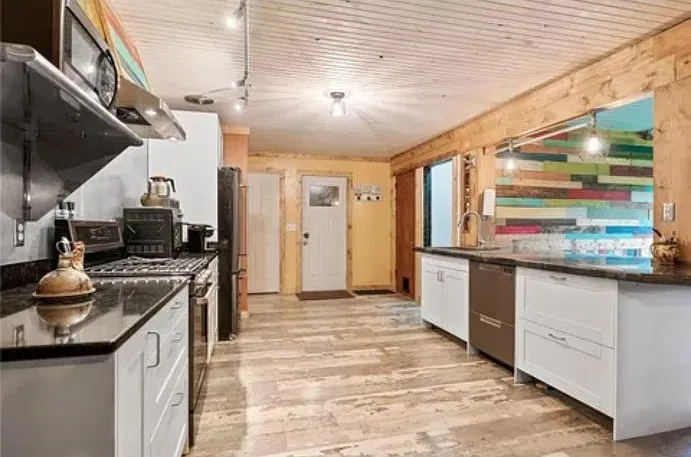 River Dr SW, Milaca — Photo 2