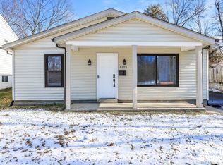 3550 High Dr, Saint Ann, MO 63074