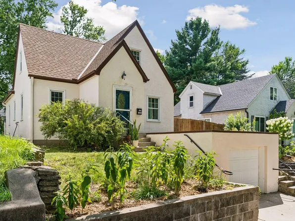 164 Wyoming St E, Saint Paul, MN 55107