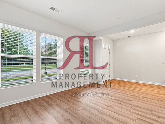 4th image of 4157 Tuller Rd #1