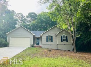 40 Riverside Ct, Hampton, GA 30228