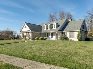 10 Highland Dr, Jackson, OH 45640