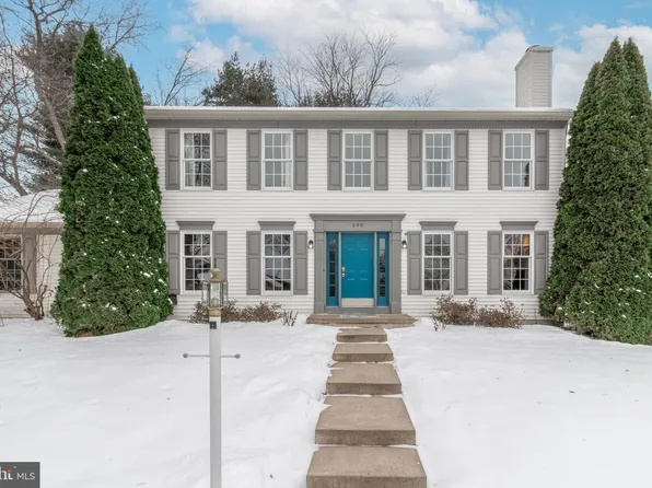890 Grace St, State College, PA 16801