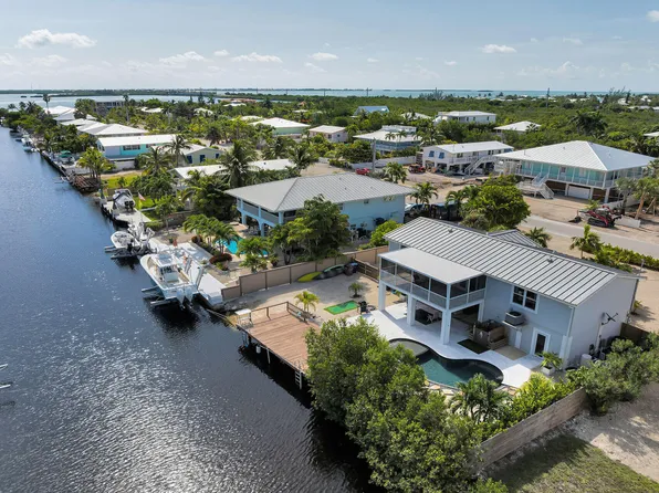 22915 Bluegill Ln, Cudjoe Key, FL 33042