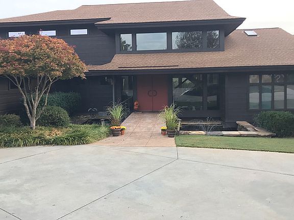 Offered at $699,500
