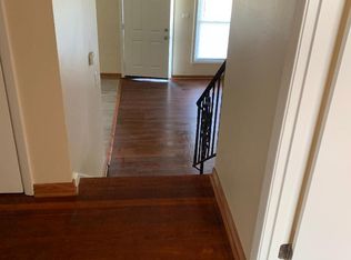 107 W Michael Ln APT B, Addison, IL 60101