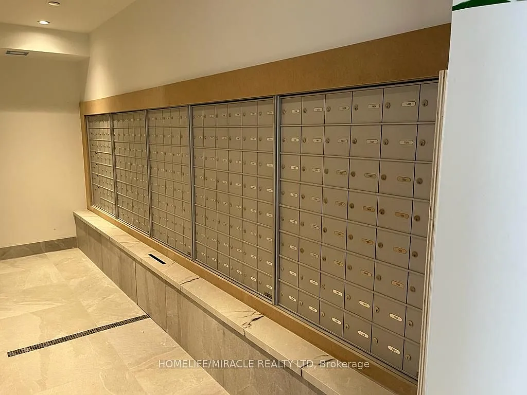 2 bed, $2,200 — Photo 4