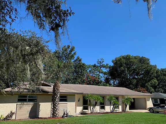 Welcome to 130 Countryside Drive. Where a house is a home!