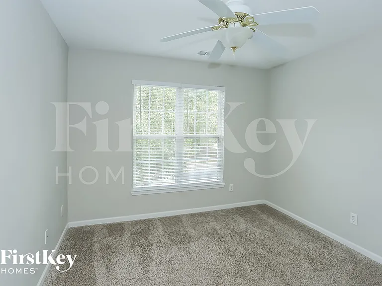 1014 Enderbury Dr — Photo 12