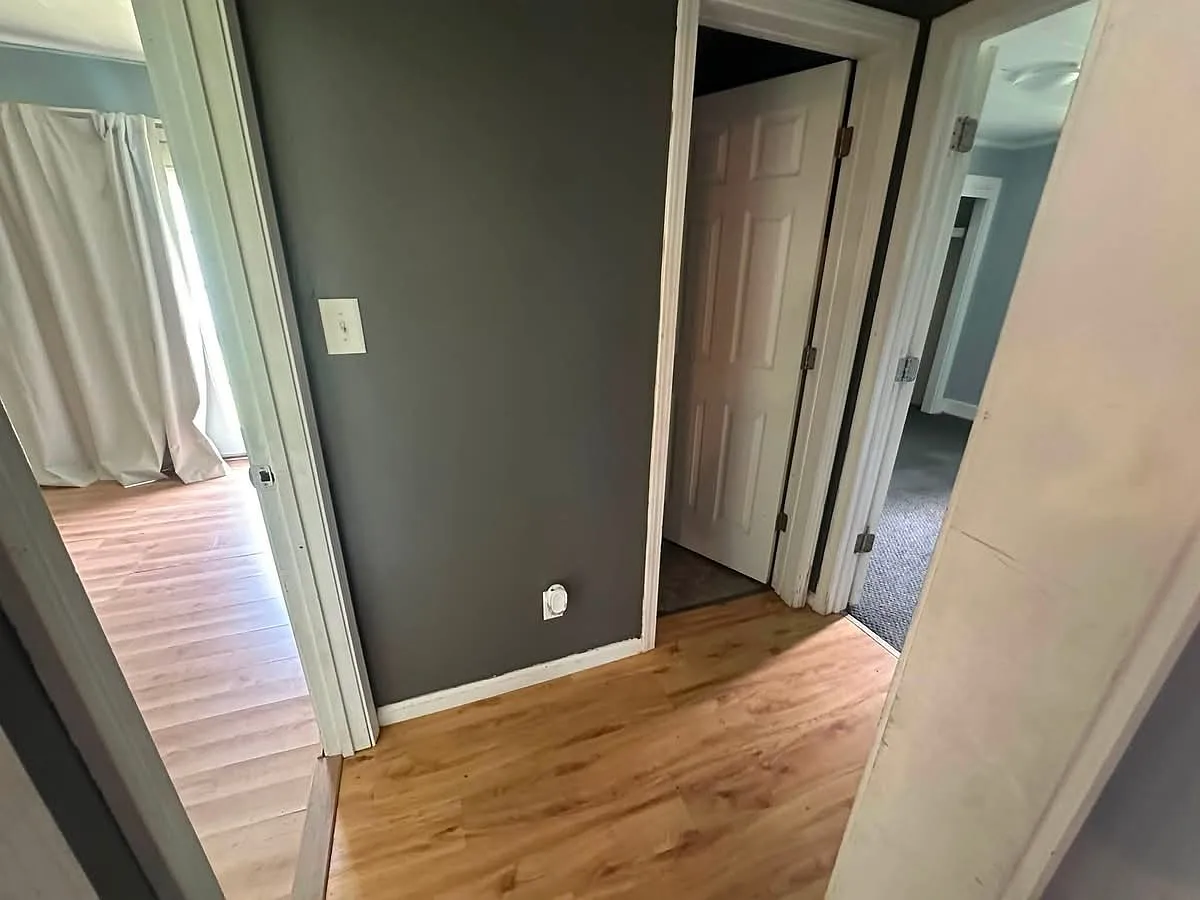 2 bed, 806 sqft, $950 — Photo 1