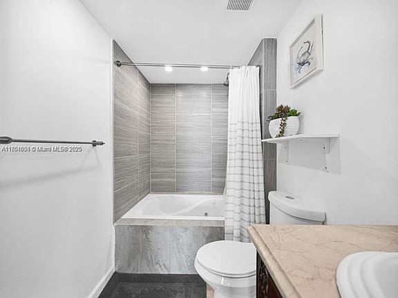 5th image of 1111 SW 1st Ave APT 1419