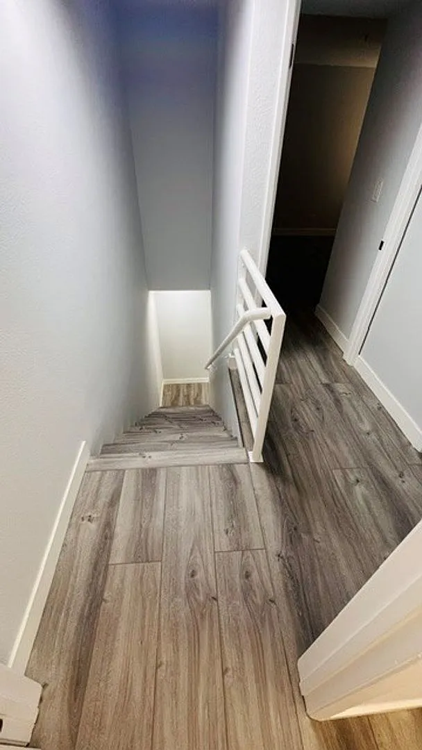 Roscoe Townhomes — Photo 4