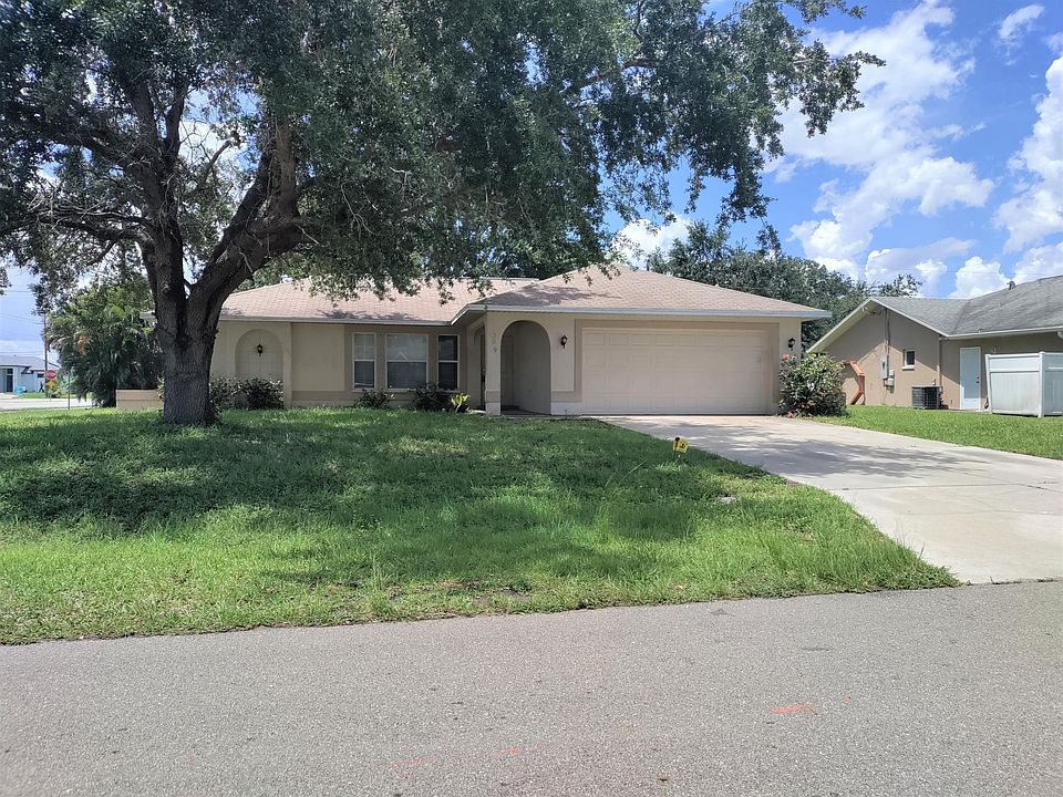 1st image of 309 SW 32nd Ter