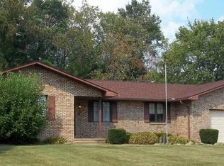 5805 Eastview St, Louisville, OH 44641