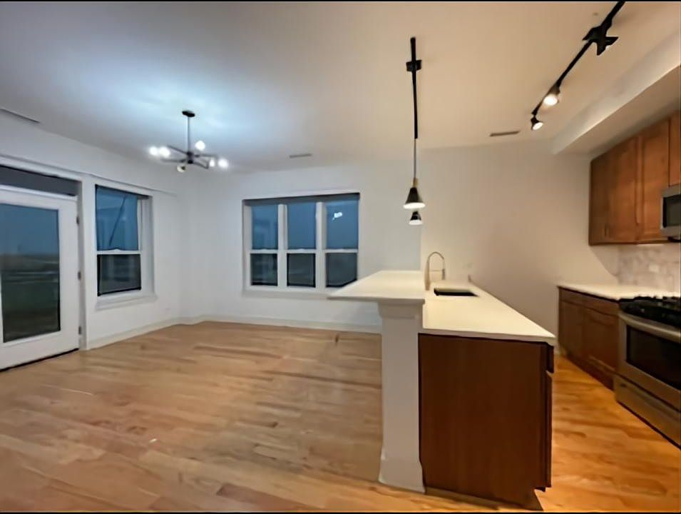 1st image of 2745 N Milwaukee Ave #608
