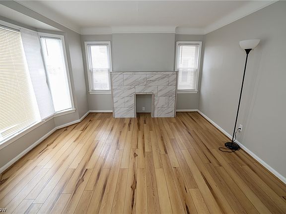 4th image of 5129 E 115th St