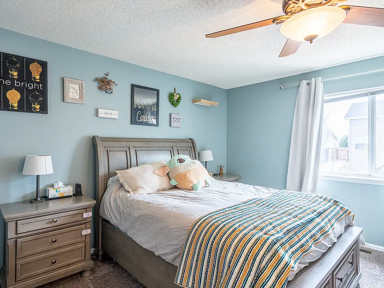 857 Regent Ct — Photo 11